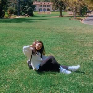 Meet your Posher, Uyen